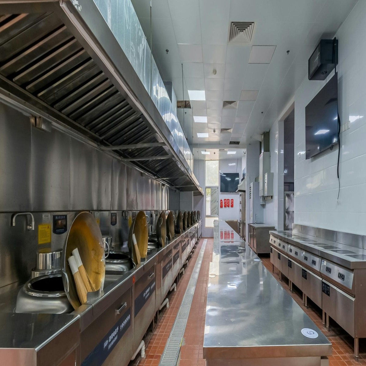 Stainless Steel Worktables